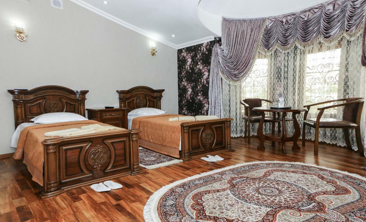 Luxury Guesthouse サマルカンド エクステリア 写真